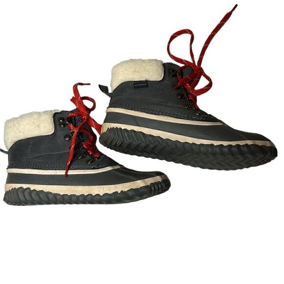 JBU by Jambu Lizzy Waterproof Grey/Red Lace Up Duck Boots. Size 7.5. - Picture 5 of 13